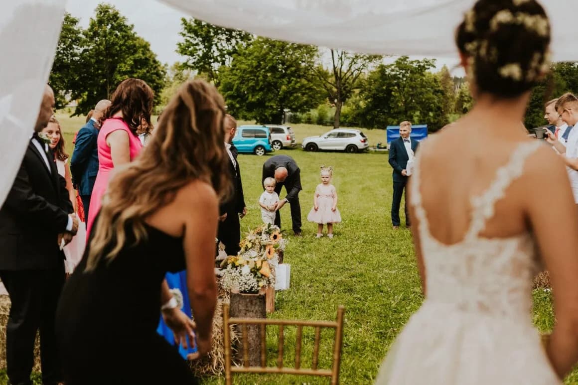 Ślub cywilny w Polsce: jak załatwić formalności bez stresu?