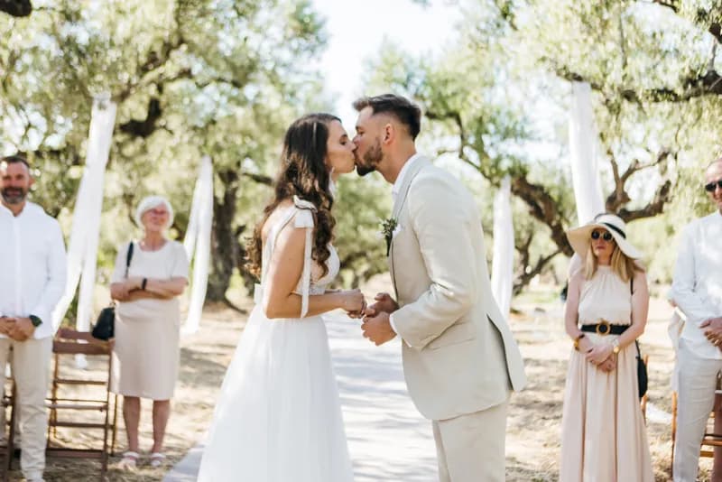 Ślub humanistyczny: Co to? Twój przewodnik po personalizacji